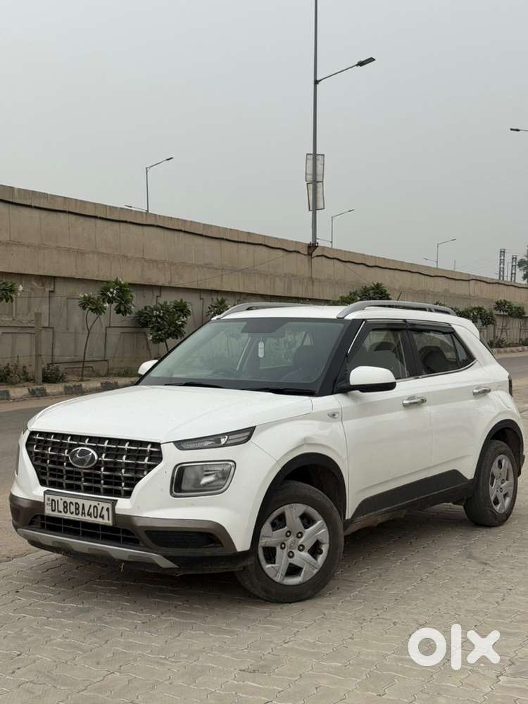 Hyundai Venue Petrol 2020