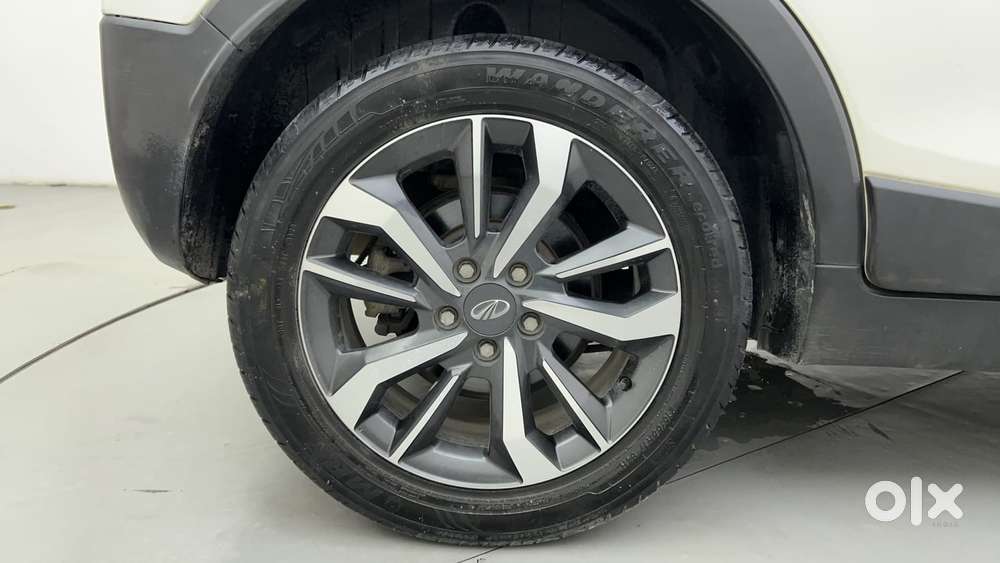 Mahindra Xuv300 W8 Option, 2020, Petrol