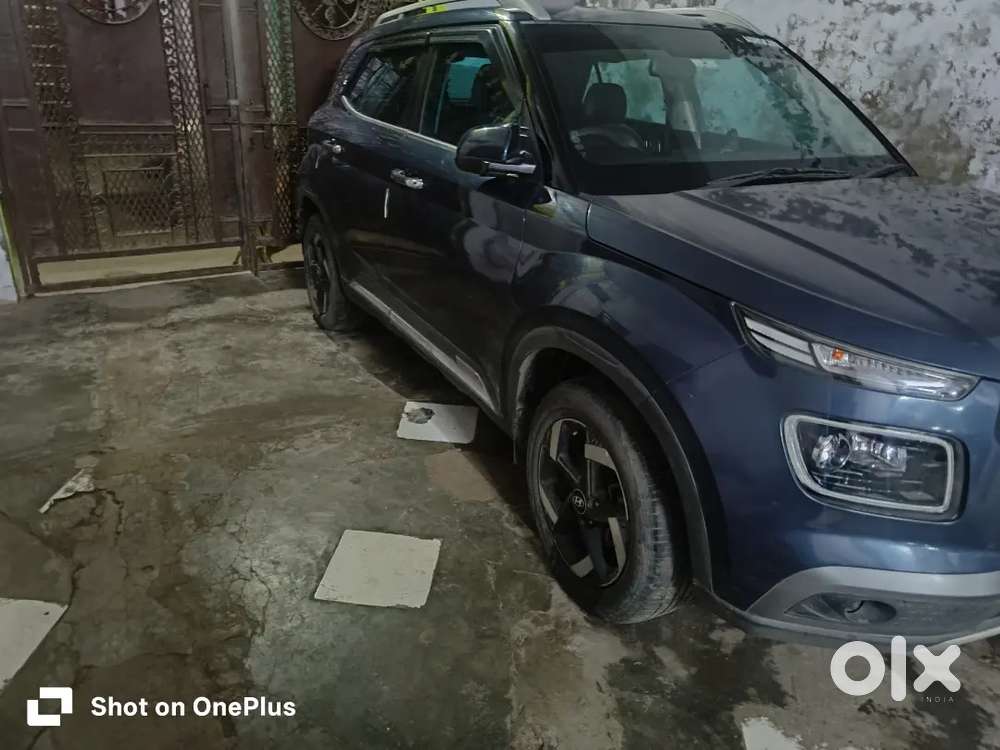 Hyundai Venue 2019 Oct Second-owner Diesel Car