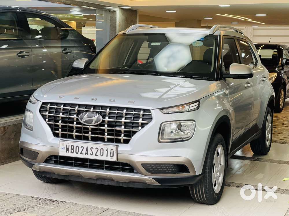 Hyundai Venue 1.2 S Plus, 2022, Petrol