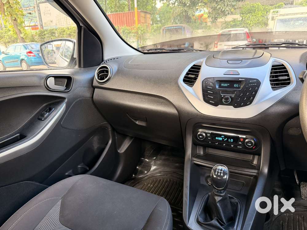 Ford Figo Titanium Blu, 2017, Petrol