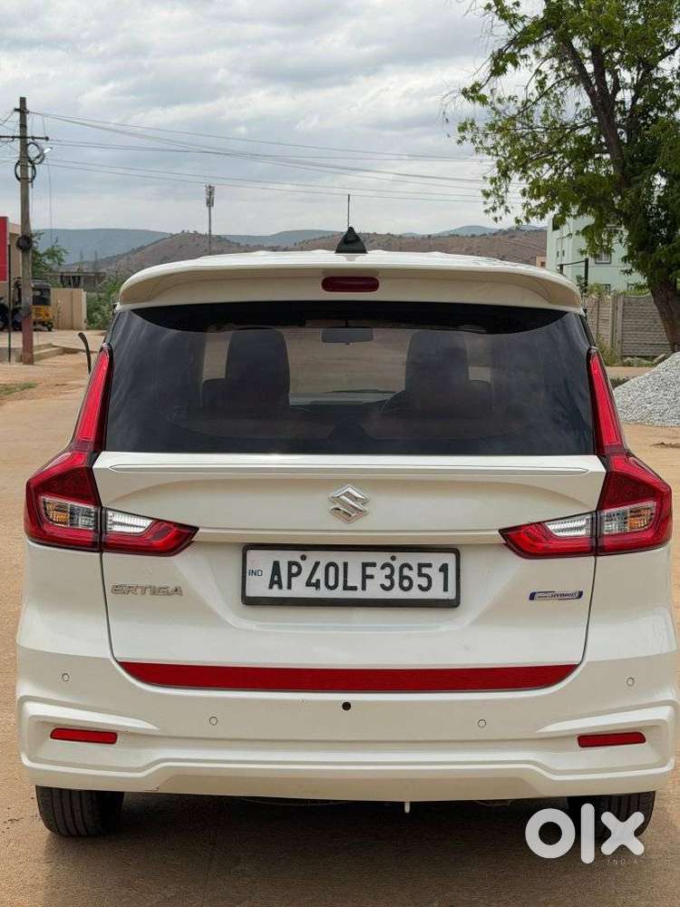 Maruti Suzuki Ertiga Vxi Abs Bs Iv, 2024, Petrol