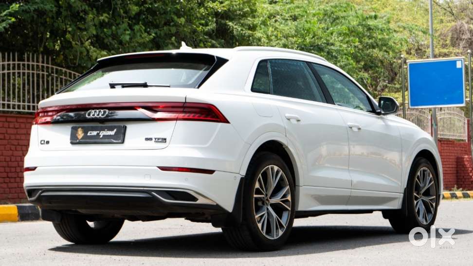 Audi Q8 3.0 Celebration Edition, 2022, Petrol