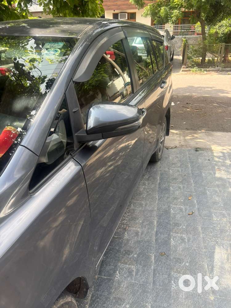 Toyota Innova Crysta 2021 Automatic Single Handed Driven