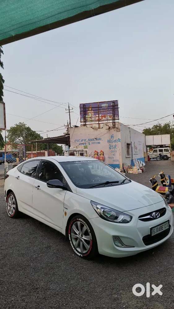 Hyundai Verna Fluidic Sx
