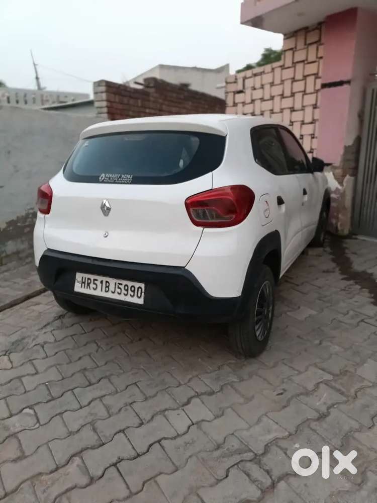 Mahindra Renault Logan Petrol 2016