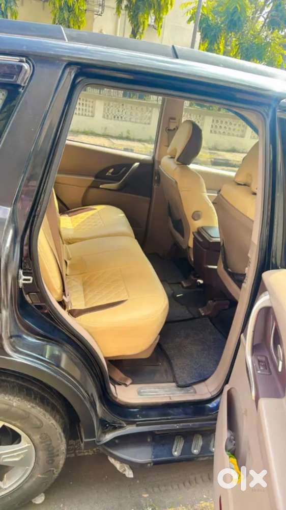 Mahindra Xuv500 2014 Diesel 150000 Km Driven