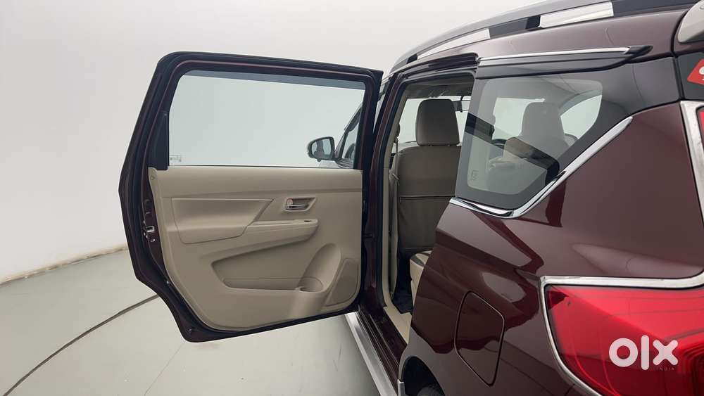 Maruti Suzuki Ertiga Zxi Plus At Shvs, 2022, Petrol