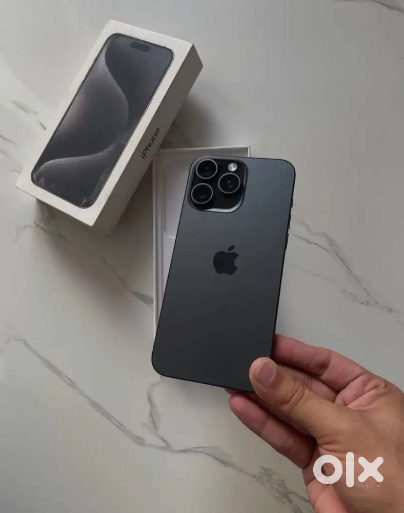 IPHONE 15 PRO 256GB IN BLACK TITANIUM UNDER WARRANTY
