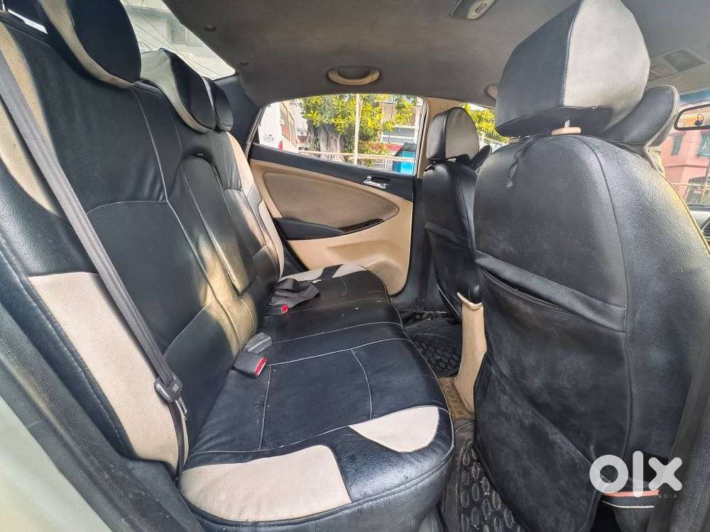 Hyundai Verna Crdi 1.6 Sx, 2012