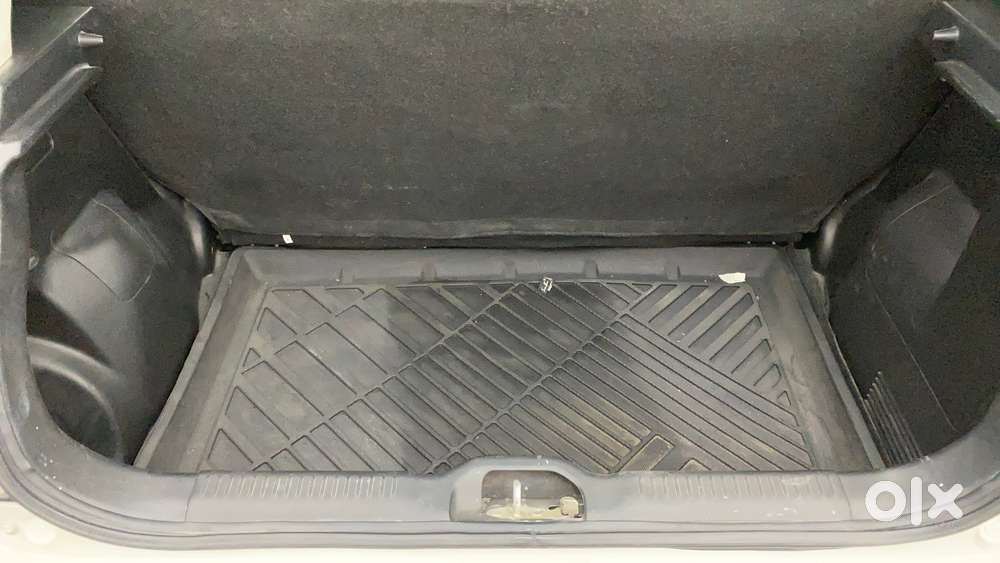 Maruti Suzuki Swift Vvt Lxi, 2022, Petrol