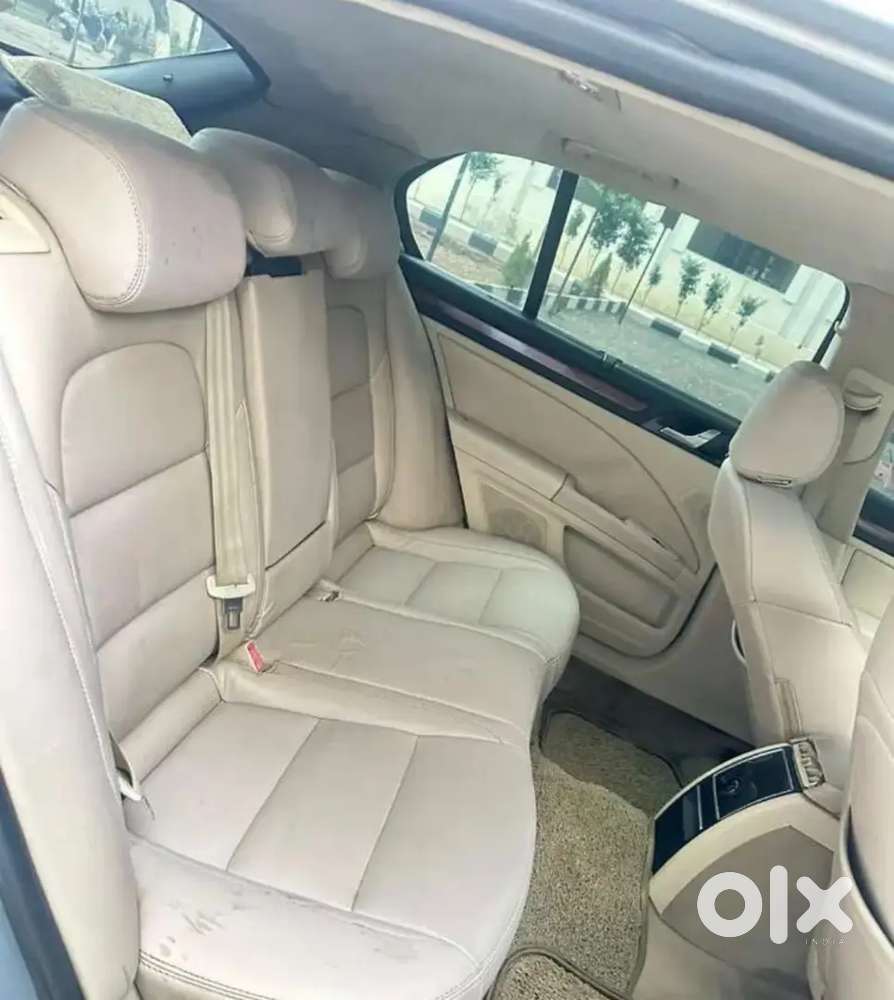 Skoda Superb Elegance 2009 Year Car
