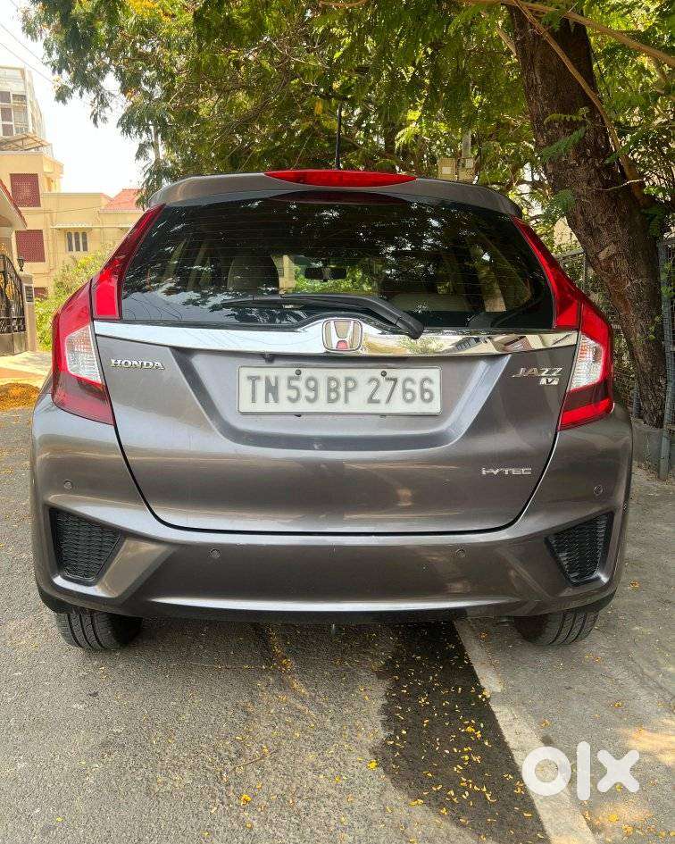 Honda Jazz V Mt Privilege, 2017, Petrol