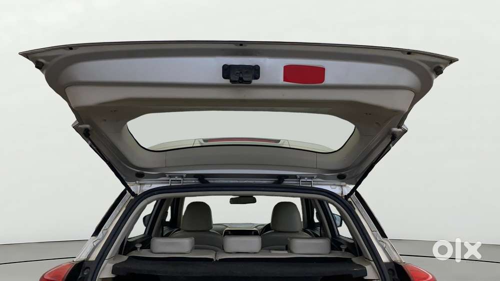 Mahindra Xuv300 W8 Option, 2019, Petrol