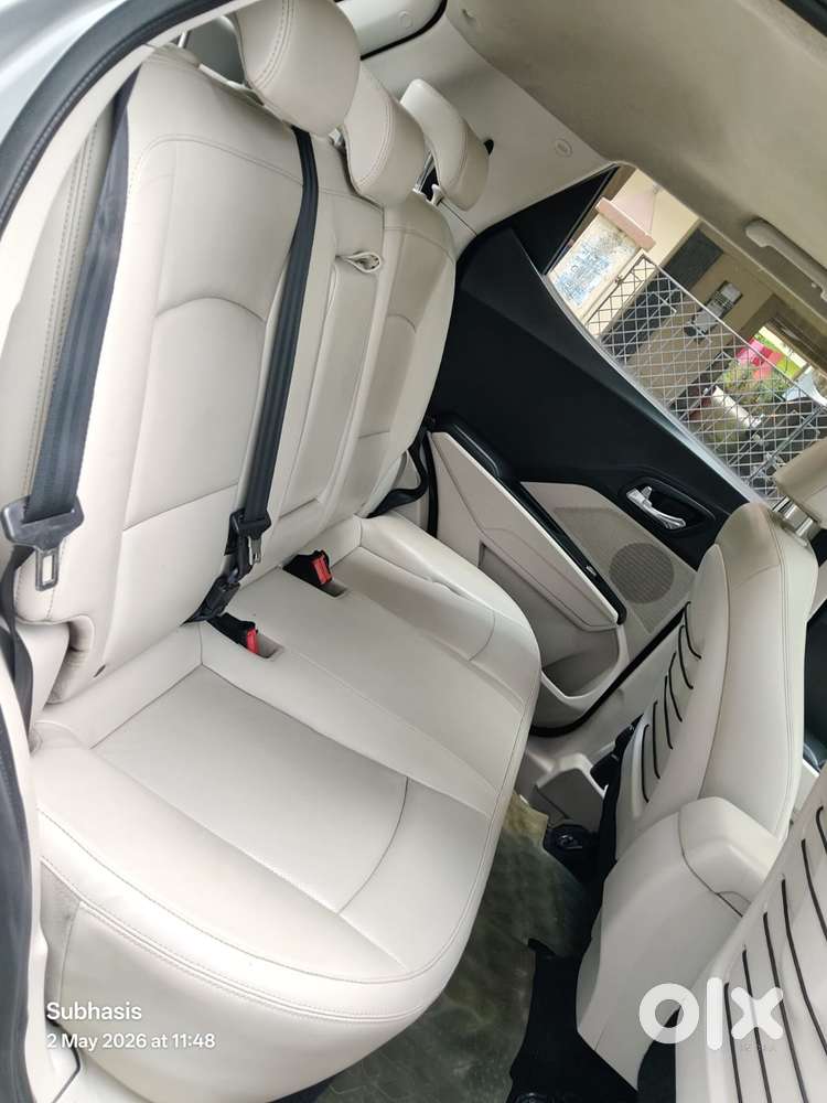Mahindra Xuv300 W8 Diesel, 2020, Diesel