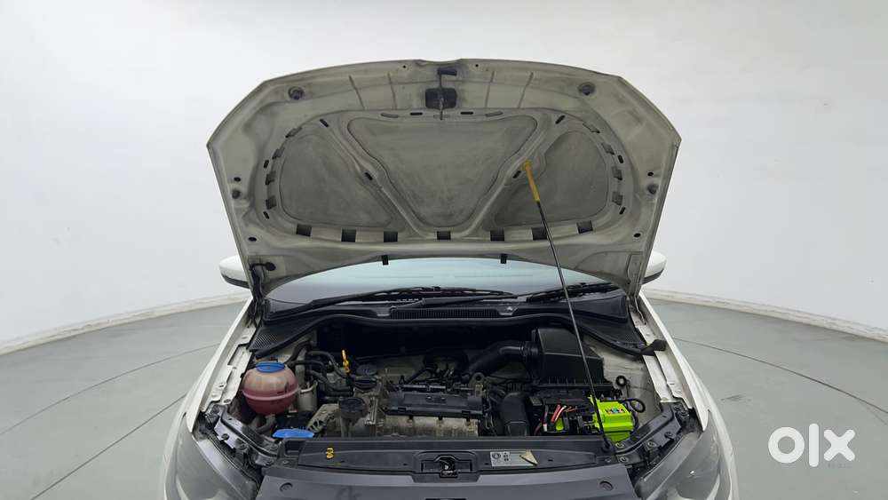 Volkswagen Polo Petrol Comfortline 1.2l, 2016, Petrol