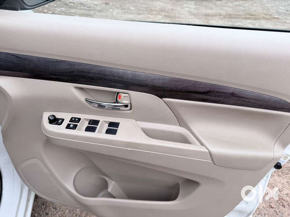 Maruti Suzuki Ertiga 1.5 Zxi Plus, 2023, Petrol