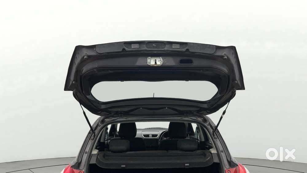 Maruti Suzuki Swift 1.2 Lxi (o), 2016, Petrol