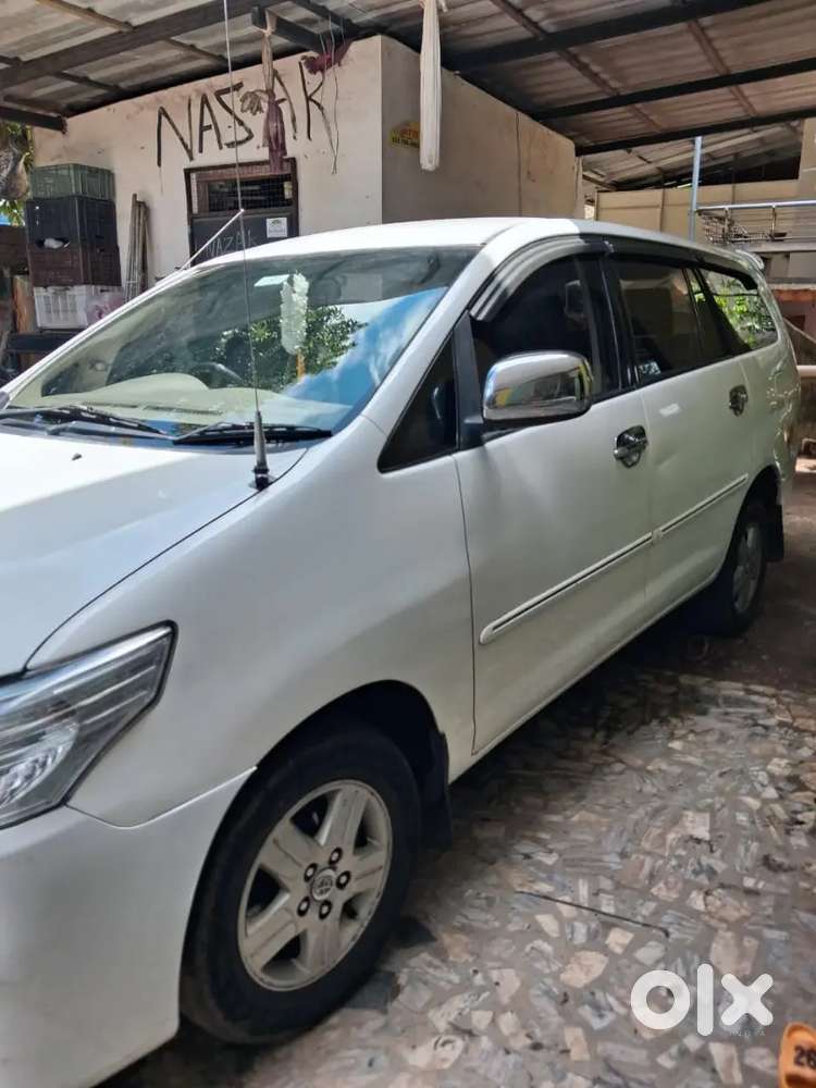 Toyota Innova 2.5 E 2007