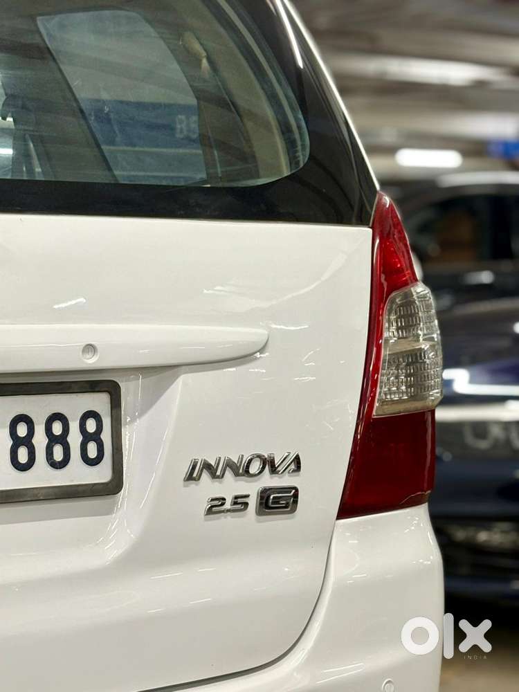 Toyota Innova 2.5 Gx 7 Seater Bs Iv, 2010, Diesel