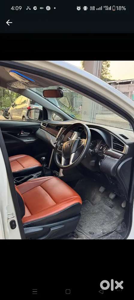 Toyota Innova Crysta 2022 Diesel 34000 Km Driven
