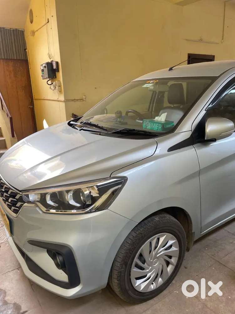 Maruti Suzuki Ertiga 2024 Petrol Well Maintained