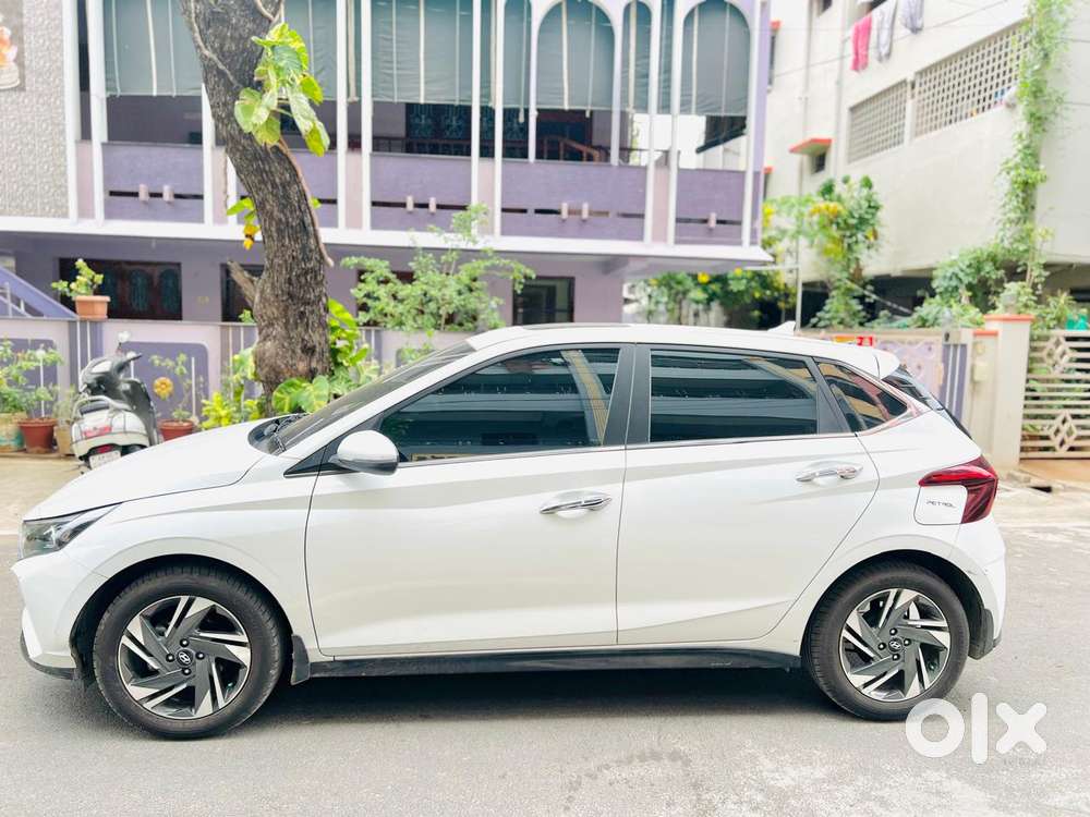 Hyundai I20 Petrol Asta, 2023, Petrol