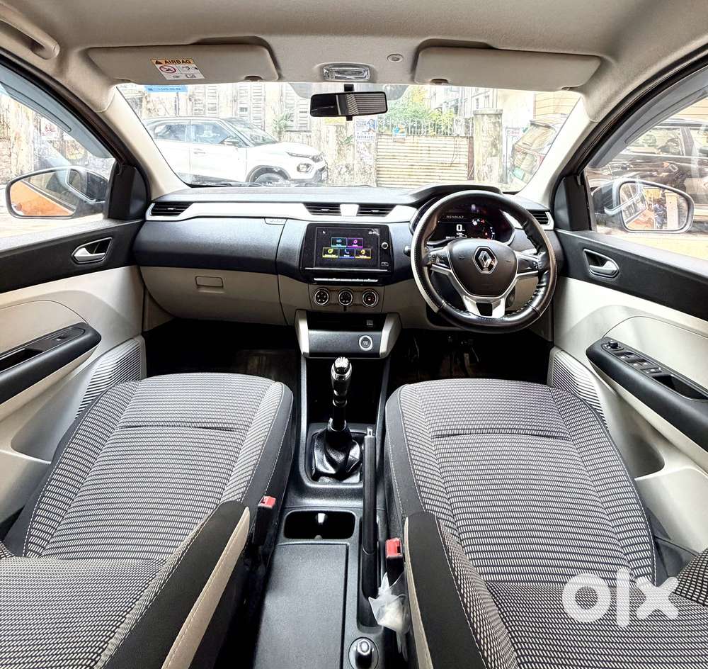 Renault Triber 1.0 Rxz Dual Tone, 2023, Petrol
