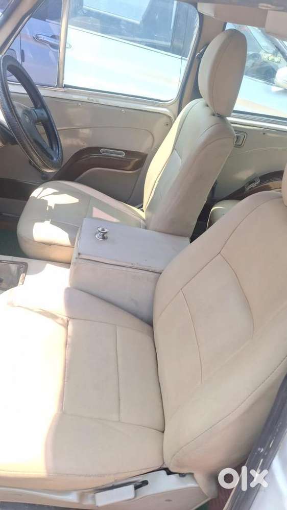 Ambassador Ambassador 2011 Cng & Hybrids Well Maintained