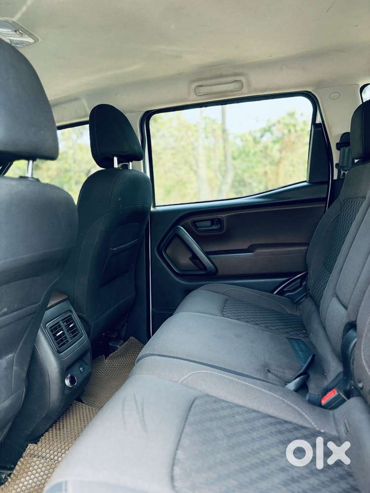 Mahindra Scorpio N Z4 Diesel At 2wd 7 Str [2022], 2022, Diesel