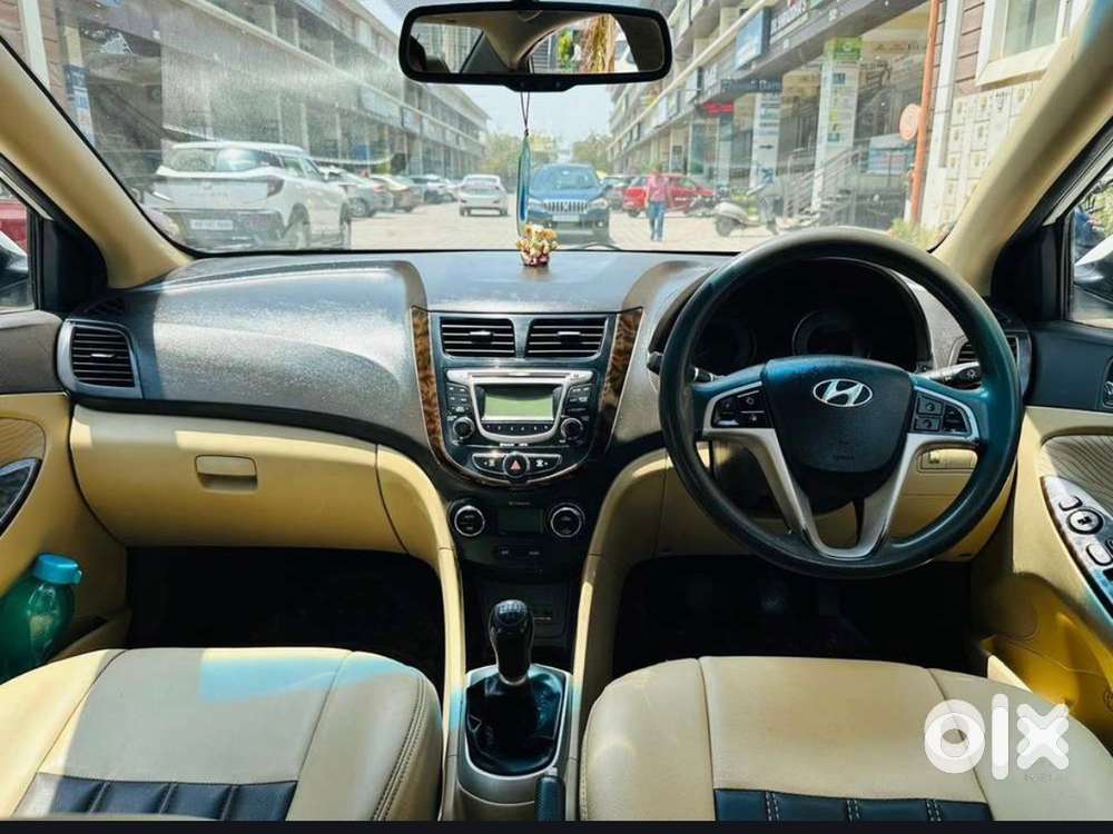 Hyundai Verna Petrol Manual 2011