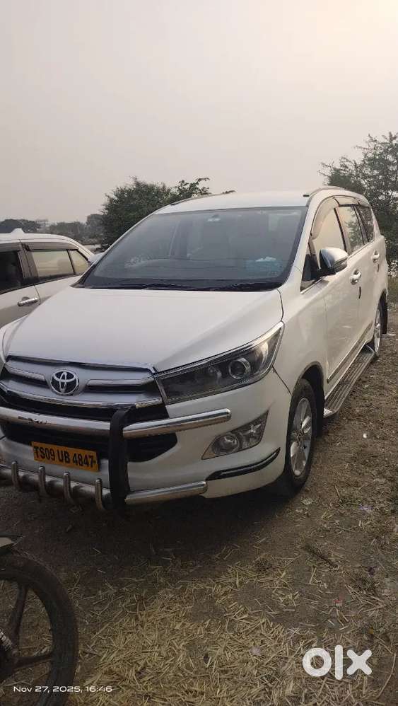 Toyota Innova Crysta 2017