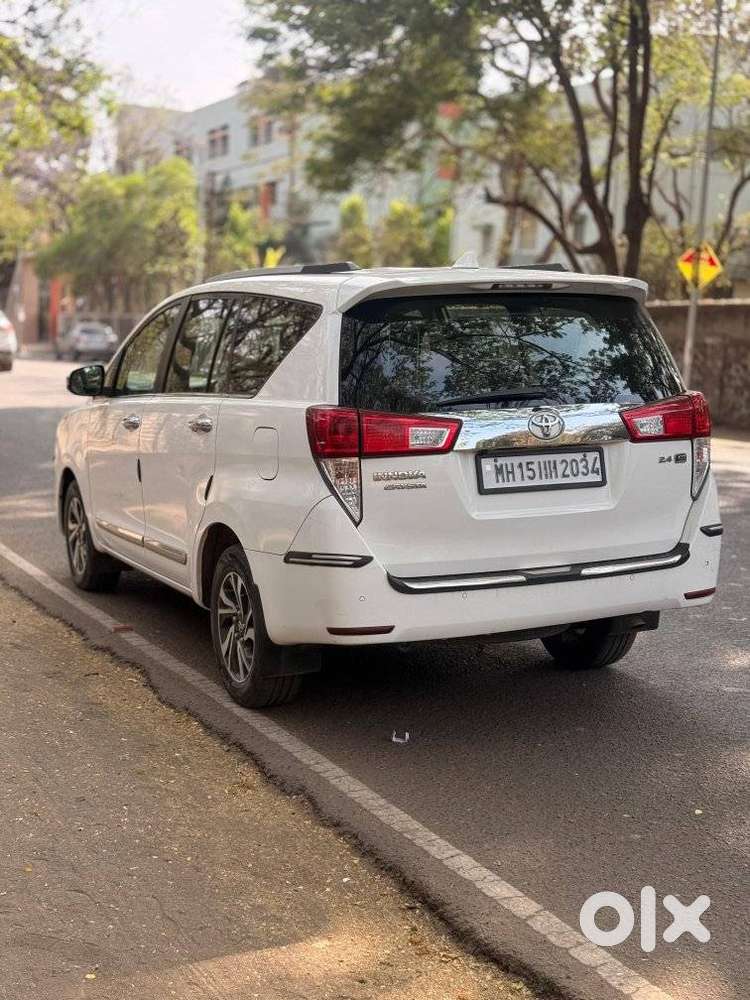 Toyota Innova Crysta 2.8 Gx At, 2021, Diesel