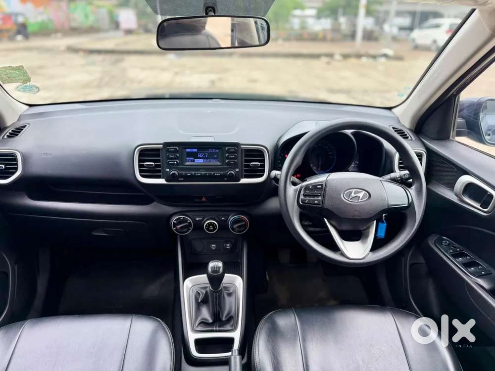 Hyundai Venue S 1.2 Petrol, 2020, Petrol