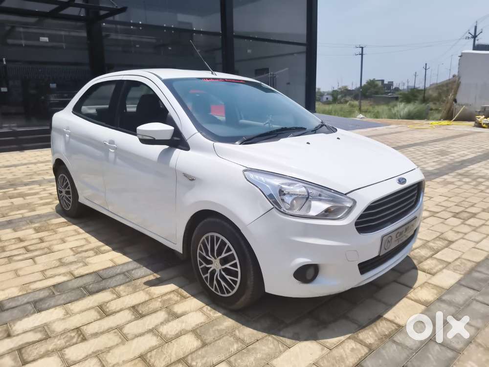 Ford Aspire, 2016