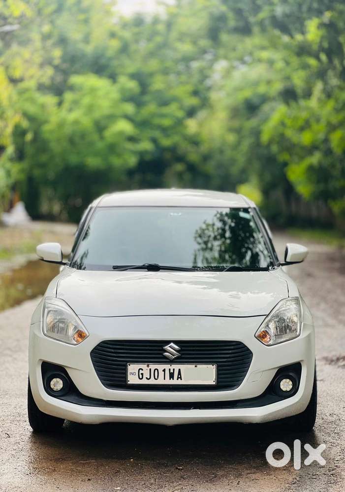 Maruti Suzuki Swift Vxi + Manual, 2021, Petrol
