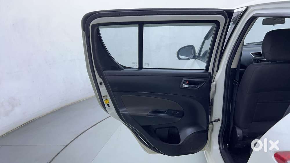 Maruti Suzuki Swift Vvt Vxi, 2014, Petrol