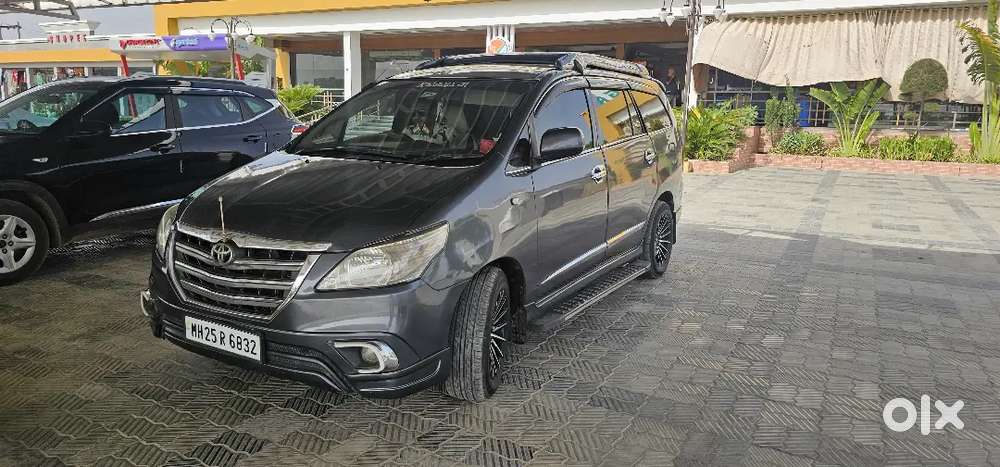 Toyota Innova 2015 Diesel Well Maintained