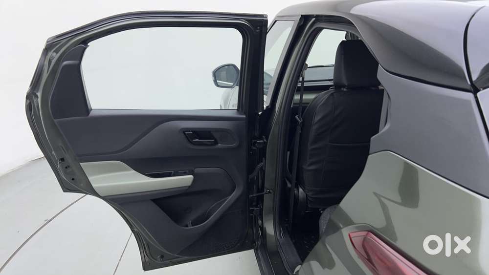 Tata Punch Camo Adventure Mt, 2023, Petrol