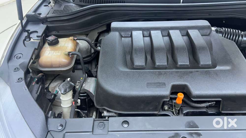 Mahindra Xuv700 2.0 Ax 7 Petrol At Luxury Pack Str, 2022, Petrol
