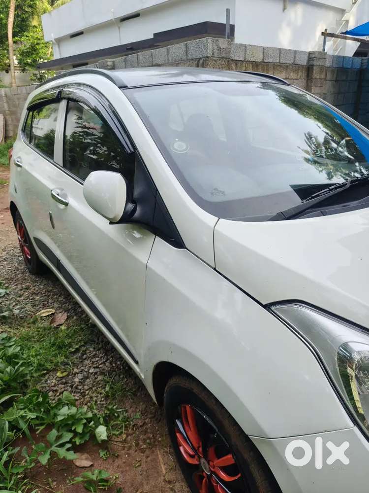 Hyundai Grand I10 Sportz 2014 Model