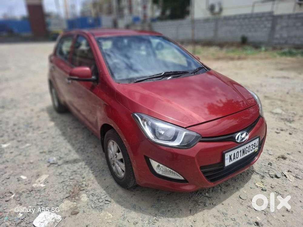 Hyundai I20 Asta (o) 1.2 Mt, 2012, Petrol