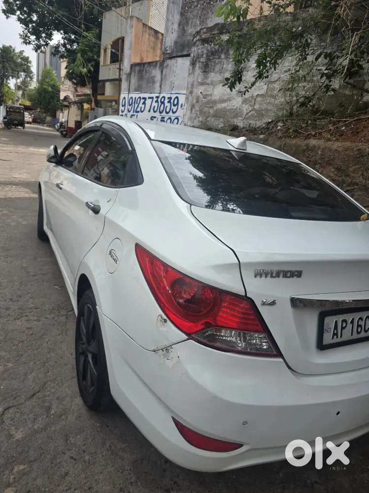Hyundai Verna 2013 Diesel Manual Car