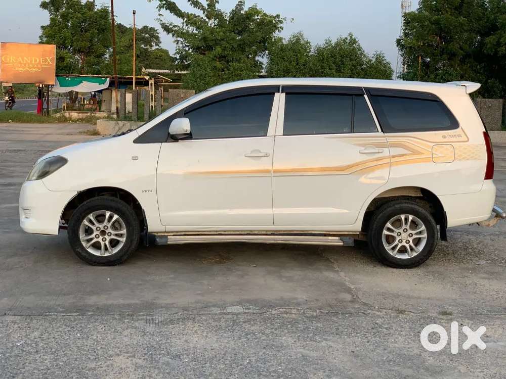 Toyota Innova 2009