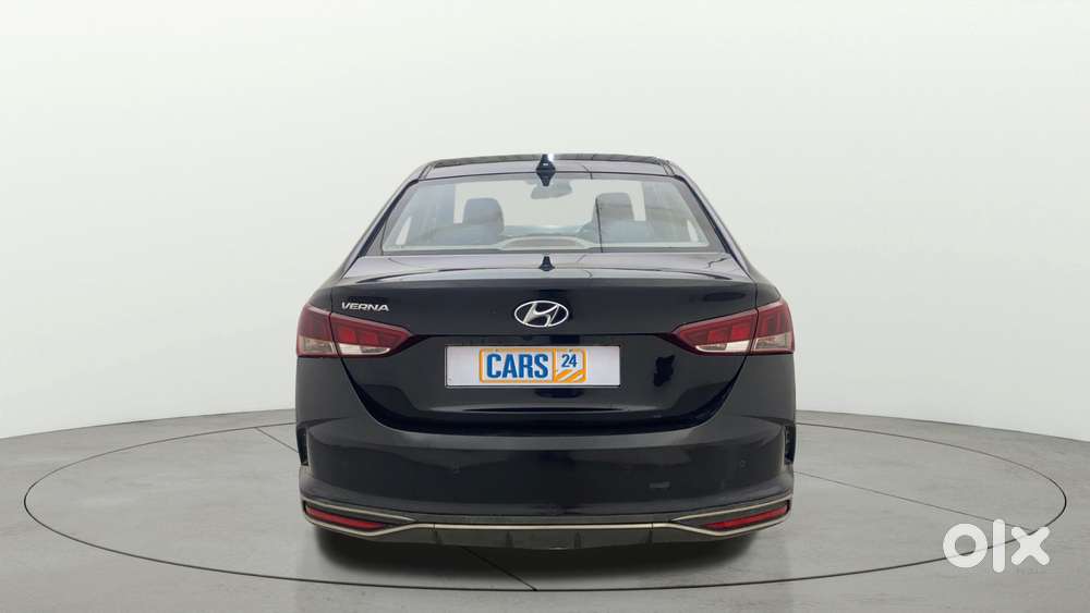 Hyundai Verna 1.5 Sx (o) Vtvt Ivt, 2020, Petrol