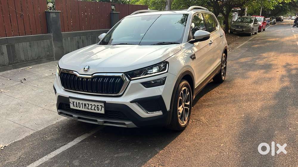 Skoda Kushaq 1.0 Tsi Style At, 2023, Petrol
