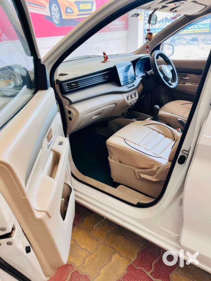 Maruti Suzuki Ertiga Vxi (o) Cng, 2023, Petrol