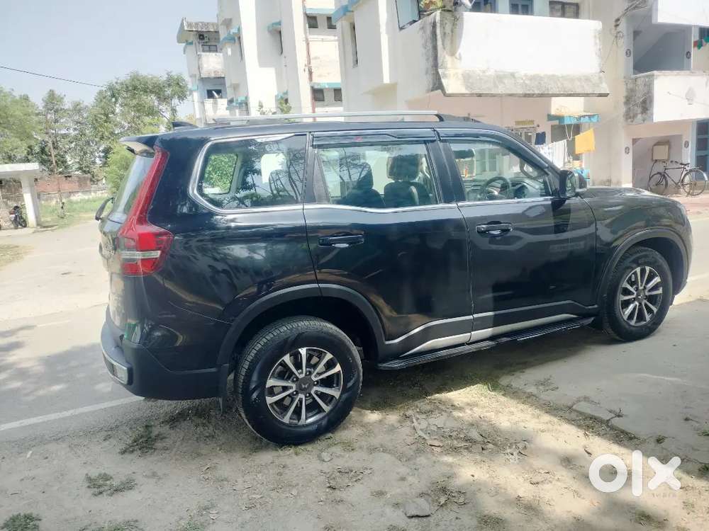 Mahindra Scorpio-n Z8 Select 2025 Diesel 8700 Km Driven Fully Maintai