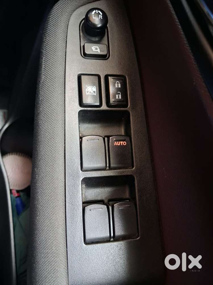 Maruti Suzuki Grand Vitara 1.5 Delta Smart Hybrid At, 2022, Petrol