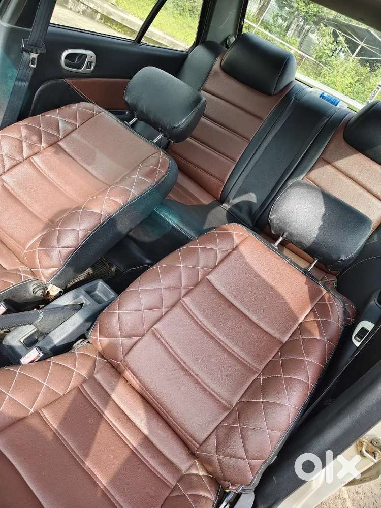 Maruti Suzuki Esteem 2004